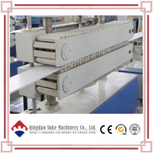 Produktionslinie für PVC-Deckenplatten-Extrusionsmaschinen